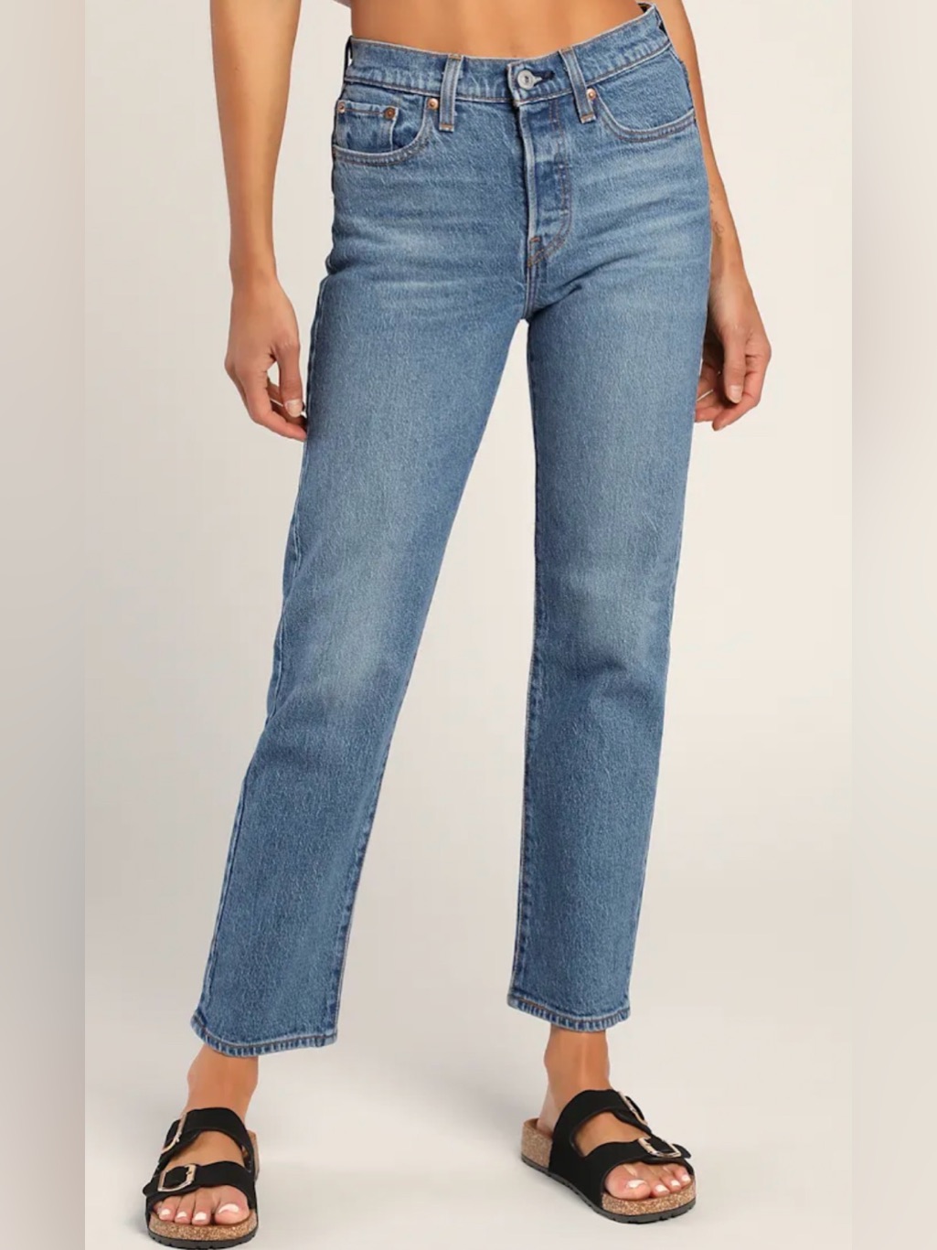 Levi’s Women’s Medium Wash Wedgie Straight Jeans